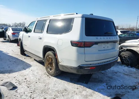 2024 Jeep Wagoneer L Series I 4X4 z USA, uszkodzony, nr VIN 1C4SJSAP7RS118447